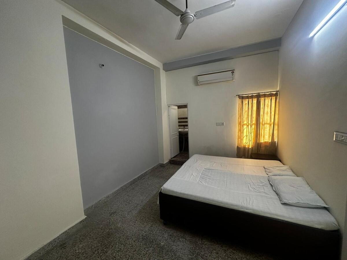 Jb Villa Home Stay ชัยปุระ ภายนอก รูปภาพ